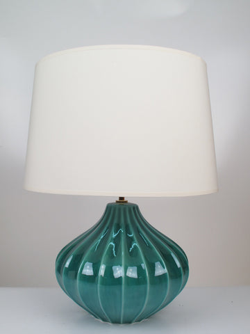 IG040L Garlic Lamp Medium Aqua